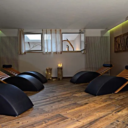 Mich Aparthotel 3*