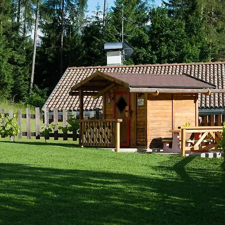 Mich Aparthotel 3*